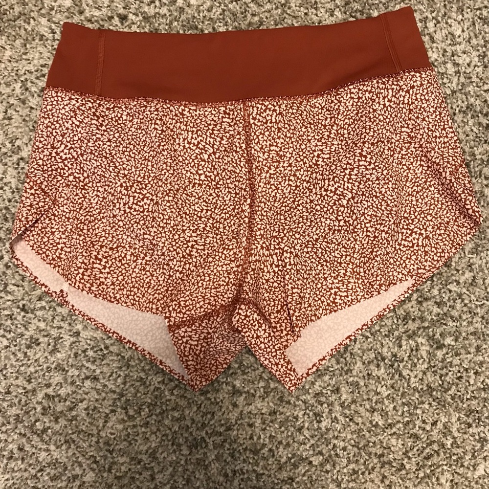 Athleta running short size small